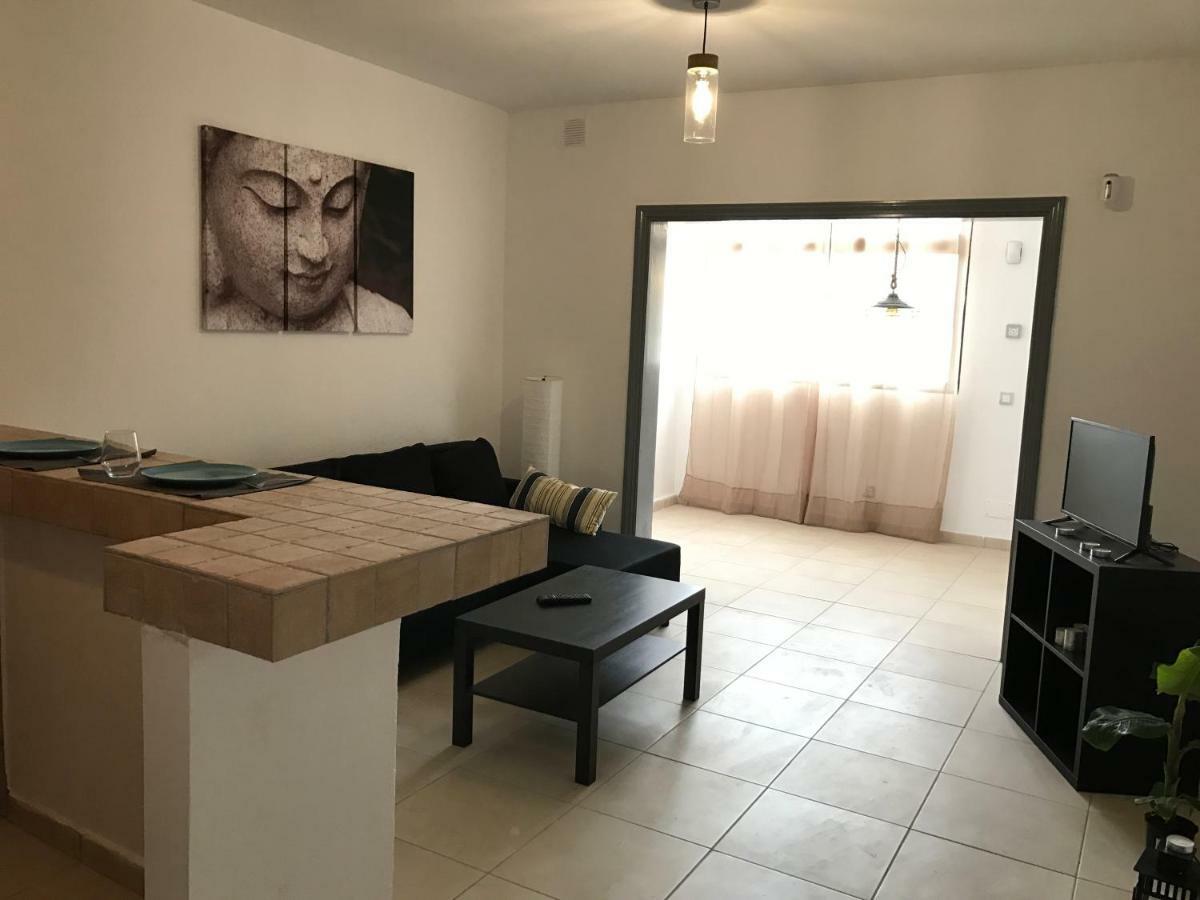 New Cozy Flat With Pool In Amazing Place..! طوستا ديل سيلونثيو المظهر الخارجي الصورة